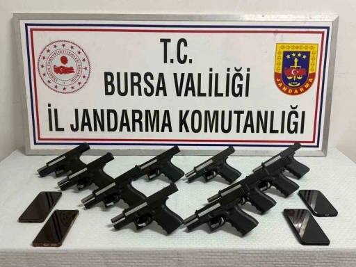 Bursa&rsquo;da Jandarmadan silah operasyonu
