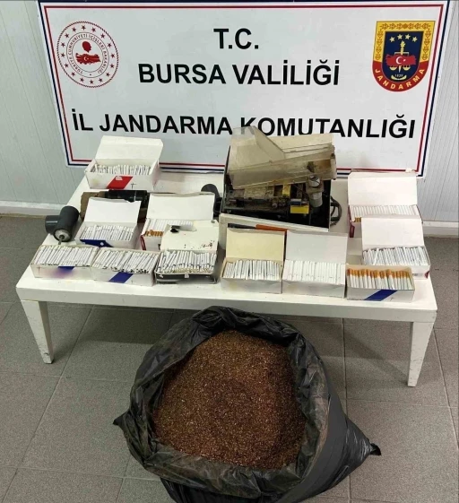 Bursa&rsquo;da ka&ccedil;ak t&uuml;t&uuml;n operasyonu
