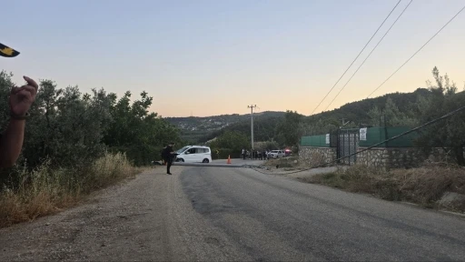 Bursa&rsquo;da kazayı g&ouml;r&uuml;p yardıma koşan gen&ccedil; akıma kapılarak hayatını kaybetti
