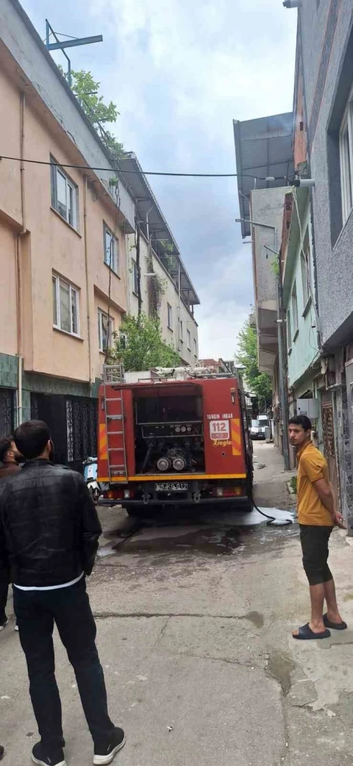 Bursa&rsquo;da korkutan yangın

