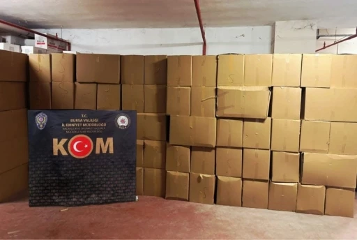 Bursa&rsquo;da rekor ka&ccedil;ak makaron operasyonu
