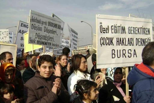 Bursa’daki AVM’ler ayrımcılığa karşı öncü olsun
