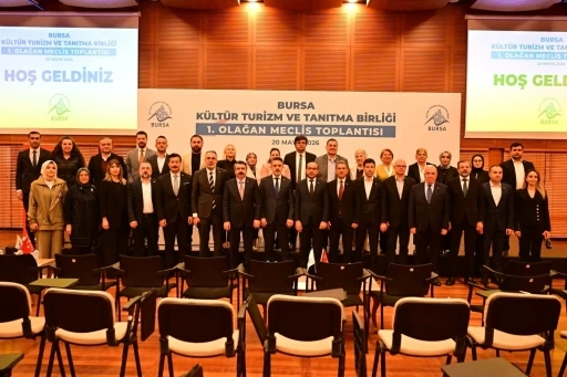 Bursa K&uuml;lt&uuml;r Turizm ve Tanıtma Birliği Başkanı Oktay Yılmaz g&uuml;ven tazeledi
