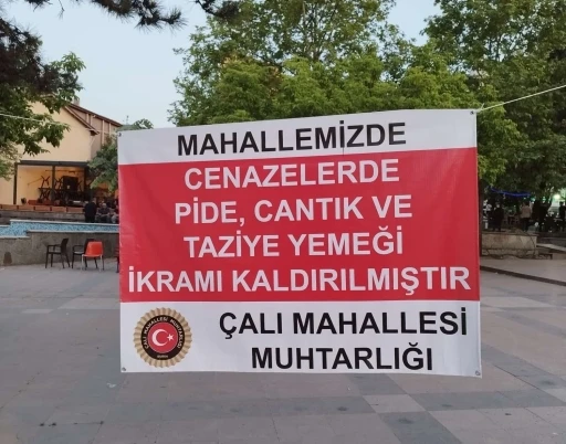 Bursa’nın bu mahallesinde cenazelerde yemek ikramı kaldırıldı
