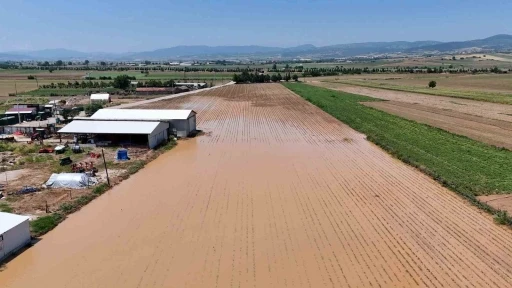 Bursa Yenişehir&rsquo;de sel ve dolu felaketi
