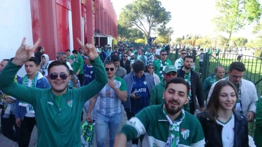 Bursaspor, Balıkesir’den şampiyon ayrıldı
