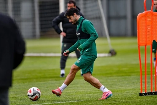 Bursaspor&rsquo;da şampiyonluk ma&ccedil;ı hazırlıkları başladı
