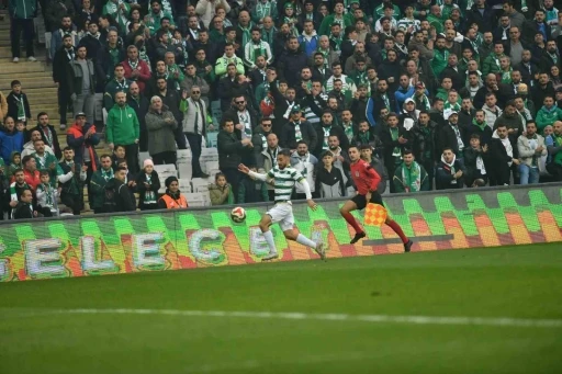 Bursaspor sahasında Aliağa FK ile gols&uuml;z berabere kaldı
