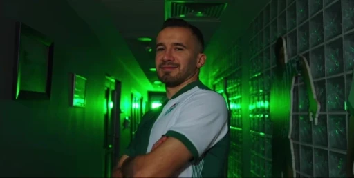 Bursaspor&rsquo;un 6. transferi Talha Y&uuml;nkuş oldu
