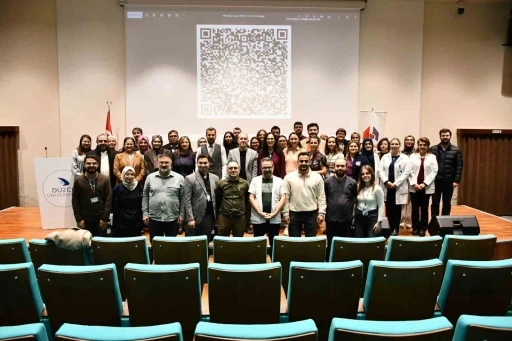 B&uuml;t&uuml;n d&uuml;nyanın m&uuml;cadele ettiği bir enfeksiyon hastalığı
