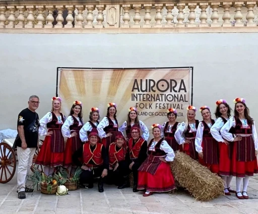 BU&Uuml; Halk Oyunları Grubu Malta&rsquo;da bir ilke imza attı
