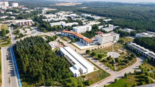 BU&Uuml;, T&uuml;rkiye&rsquo;nin en iyi 18 &uuml;niversitesi arasında yer aldı
