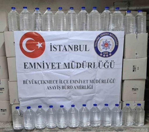 B&uuml;y&uuml;k&ccedil;ekmece&rsquo;de sahte alkol operasyonu
