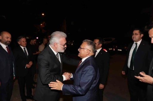 Büyükkılıç: &quot;Memleketimiz için yapılan her türlü hizmette sadece elimizi değil, gövdemizi taşın altına koymaya hazırız&quot;
