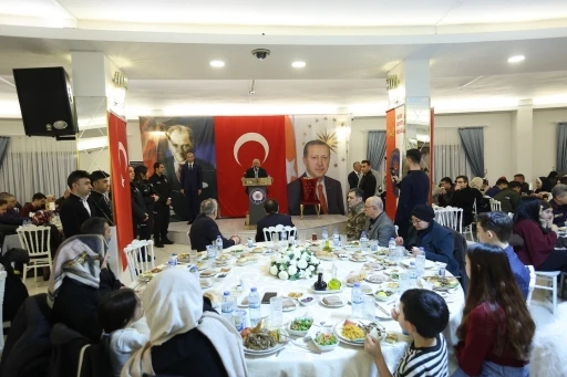 B&uuml;y&uuml;kkılı&ccedil; şehit aileleri, gaziler ve gazi aileleri ile bir araya geldi
