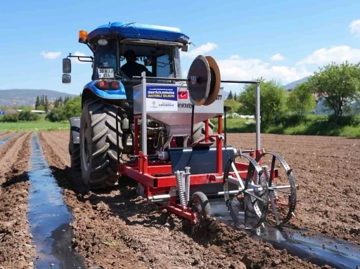 B&uuml;y&uuml;kşehir Acıpayam&rsquo;a 2 mal&ccedil; makinesi kazandırdı
