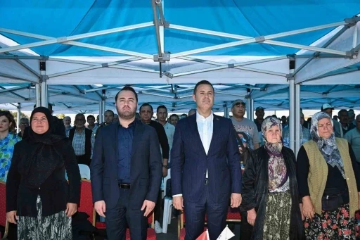 Büyükşehir’den 332 üreticiye yüzde 50 hibeli sera naylonu desteği
