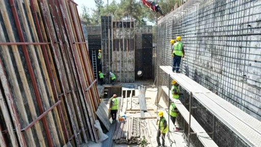 B&uuml;y&uuml;kşehir&rsquo;den Demirtaş&rsquo;a 10 bin metrek&uuml;pl&uuml;k yeni su deposu

