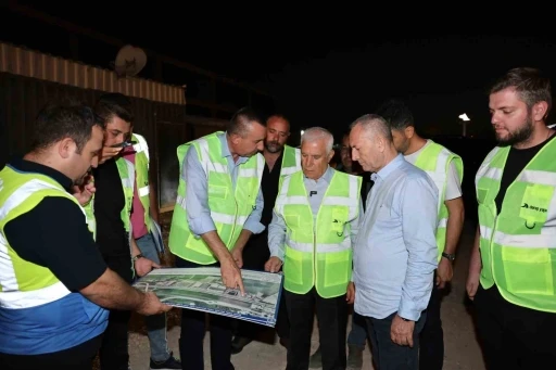 Büyükşehir’den gece gündüz ulaşım seferberliği
