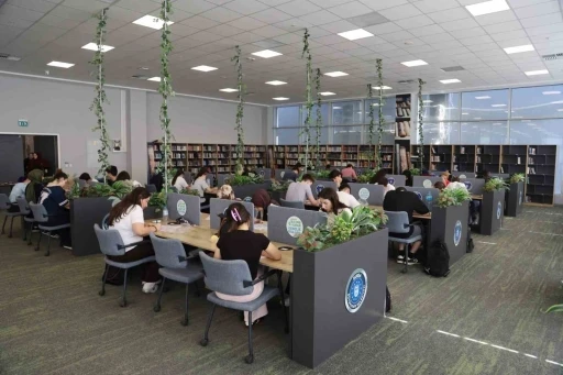 B&uuml;y&uuml;kşehir&rsquo;den gen&ccedil;lere &uuml;niversite yolunda sınav provası
