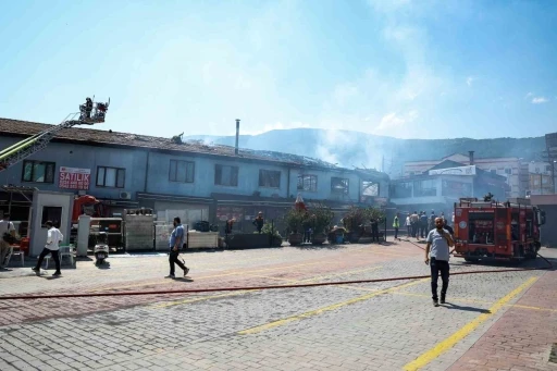 B&uuml;y&uuml;kşehir&rsquo;den Kayhan&rsquo;daki yangına hızlı m&uuml;dahale

