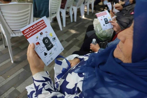 Büyükşehir’den mahallelerde ‘halk sağlığı ve afet bilinci’ eğitimi
