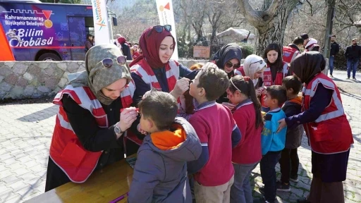 B&uuml;y&uuml;kşehir&rsquo;den Sarı&ccedil;ukur&rsquo;da miniklere eğlence ve bilim dolu g&uuml;n
