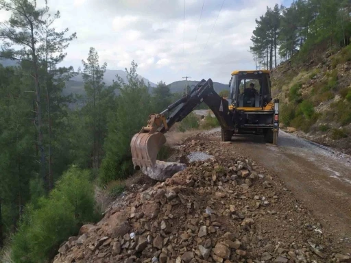 B&uuml;y&uuml;kşehir&rsquo;den yağışın ardından olumsuzluklara m&uuml;dahale
