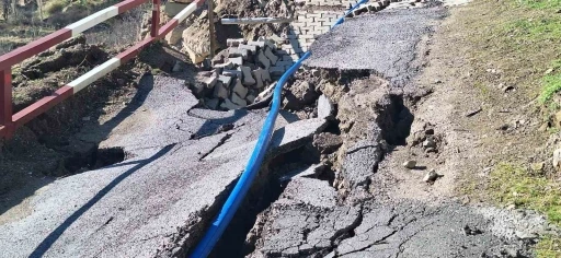 B&uuml;y&uuml;kşehir, heyelan yaşanan Yeşilhisar Akk&ouml;y Mahallesi&rsquo;nde geoduvar yapımına başladı
