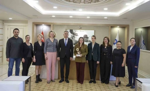 B&uuml;y&uuml;kşehir&rsquo;in "G&uuml;neş Okulu" projesi uluslararası alanda başarı g&ouml;sterdi
