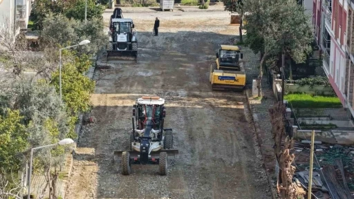 B&uuml;y&uuml;kşehir&rsquo;in yol yenileme &ccedil;alışmaları s&uuml;r&uuml;yor
