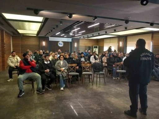 Büyükşehir İtfaiyesi’nden tesis personellerine yangın eğitimi

