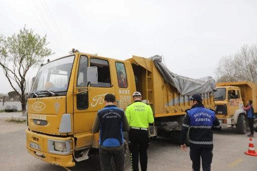 Büyükşehir Kaçak Hafriyatla Mücadelede Denetimleri Sürdürüyor