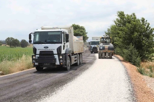 B&uuml;y&uuml;kşehir, Nil&uuml;er&rsquo;de yolları yeniliyor
