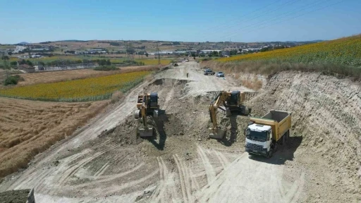 B&uuml;y&uuml;kşehir, Nil&uuml;fer&rsquo;de yeni yollar a&ccedil;ıyor
