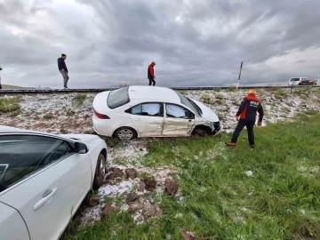 Buzlanma kazaları beraberinde getirdi
