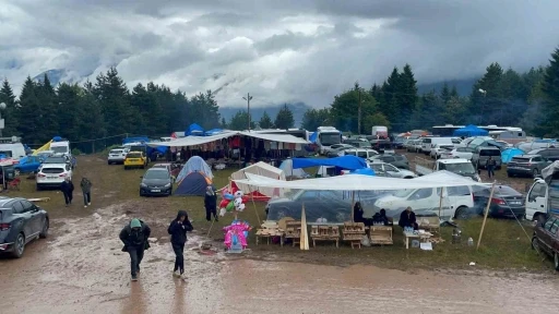 Çadırda dumandan zehirlenen polis memuru hayatını kaybetti

