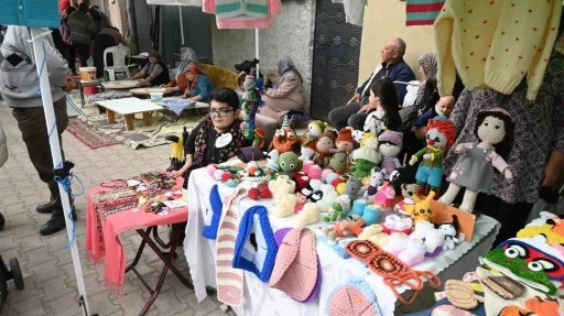 Cam Kemik hastası Kader Döngel hobisini gelir kapısına dönüştürdü