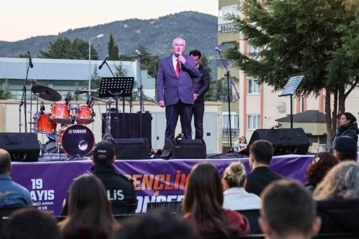 &Ccedil;ameli&rsquo;nde 19 Mayıs coşkusu yaşandı

