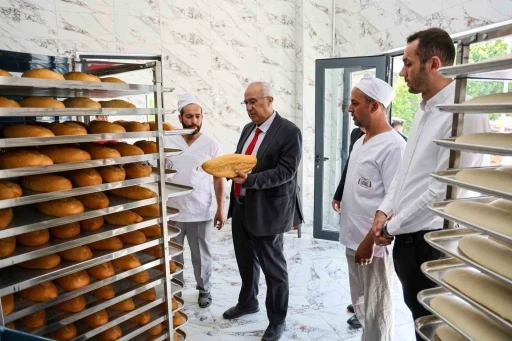 &Ccedil;ameli&rsquo;nde ilk emek, ilk ekmek vatandaşla buluştu
