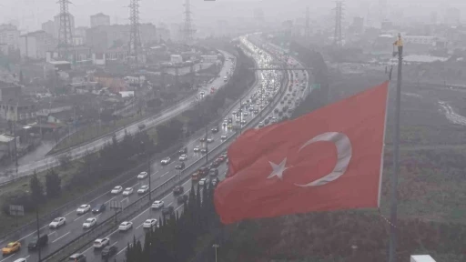 &Ccedil;amlıca Gişeleri&rsquo;nde d&ouml;n&uuml;ş yoğunluğu havadan g&ouml;r&uuml;nt&uuml;lendi
