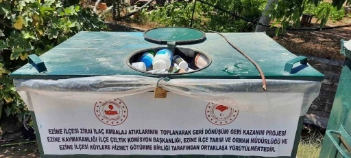 &Ccedil;anakkale&rsquo;de 8 yılda yaklaşık 500 bin adet bitki koruma &uuml;r&uuml;n&uuml; zirai atık ambalajı toplanarak imha edildi
