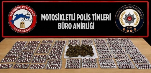&Ccedil;anakkale&rsquo;de &ccedil;eşitli su&ccedil;lardan aranması bulunan 21 ş&uuml;pheli yakalandı
