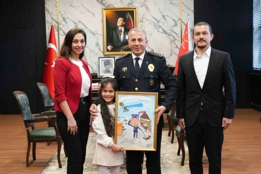 Çanakkale’de polis olma hayali kuran öğrenciden Emniyet Müdürü’ne ziyaret
