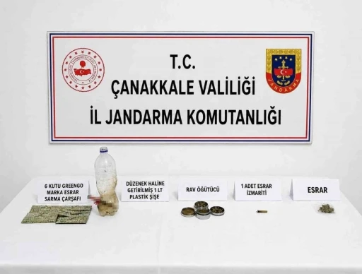 &Ccedil;anakkale&rsquo;de uyuşturucu operasyonunda 12 kişi yakalandı
