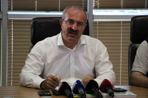 Çanakkale Valisi Ömer Toraman: &quot;Toplamda 205 hektarlık bir alan bu yangından etkilenmiş gözüküyor&quot;
