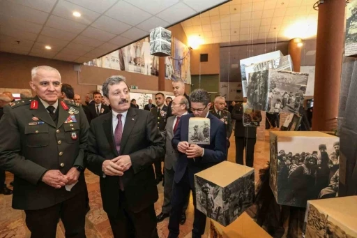&Ccedil;anakkale ve İstiklal Madalyası Sergisi beğeni topladı
