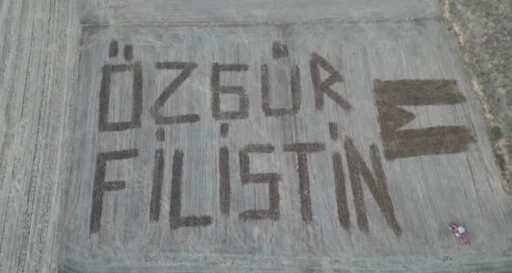 Çanakkaleli çiftçi Filistin’e destek için tarlasına ’Özgür Filistin’ yazdı
