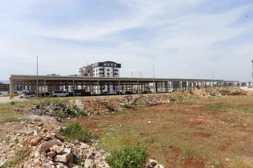 Çankaya Mahallesi’ne ilk kapalı pazar açılış için gün sayılıyor

