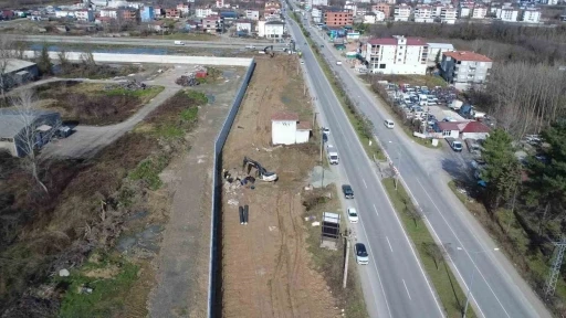 &Ccedil;arşamba&rsquo;da i&ccedil;me suyu hattı yenileme &ccedil;alışması
